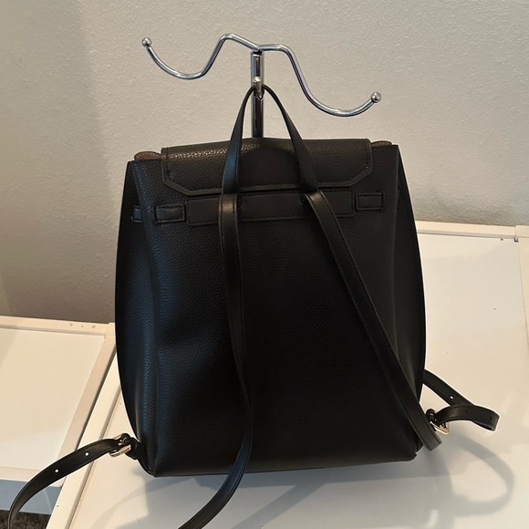 Michael Kors Emilia Belted Backpack Black Leather Medium with matching wallet - Picture 2 of 11